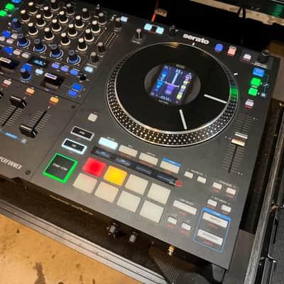 Rane Performer Motorized Serato DJ Stems Controller w/ Odyssey Glide 1U Case image 4