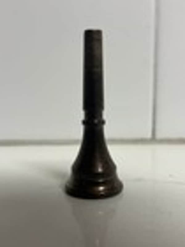 ⭐️Vintage UMI 2 Trumpet Mouthpiece⭐️Silver Plated Conn King Benge Era USA⭐️ image 1