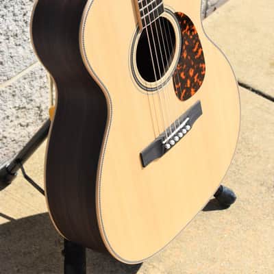 Larrivee OM40 Rosewood Fast Neck Special image 2