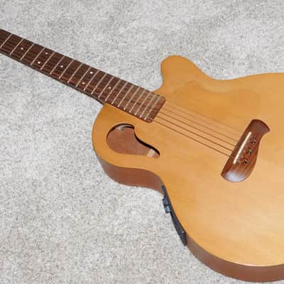 Tacoma C1C Chief Natural Cedar/Mahogany Acoustic Electric Guitar 2001 image 3