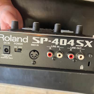 Roland SP-404SX Linear Wave Sampler 2009 - 2017 - Black image 1