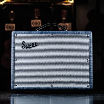USED Supro 1970RK Keeley Custom 25-Watt 1x10" Guitar Combo blue rhino image 1