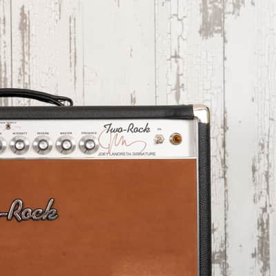 Two Rock Joey Landreth Signature Amplifier Head + 3x10 Cabinet image 11
