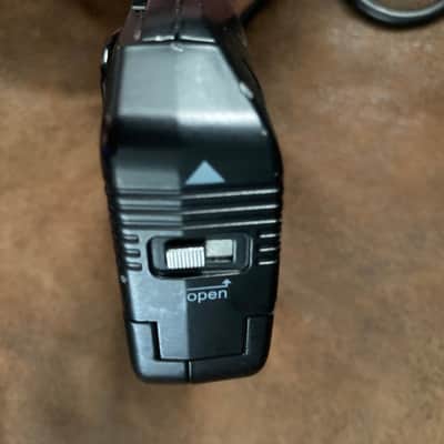 Shure GLXD1 Z2 Wireless Instrument Transmitter image 6