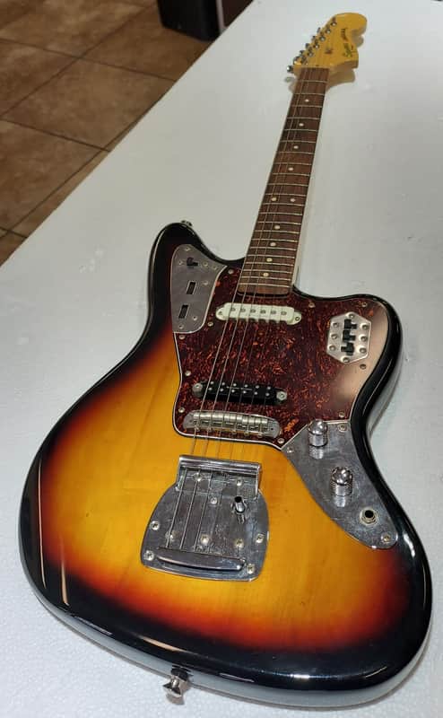 Squier Vintage Modified Jaguar