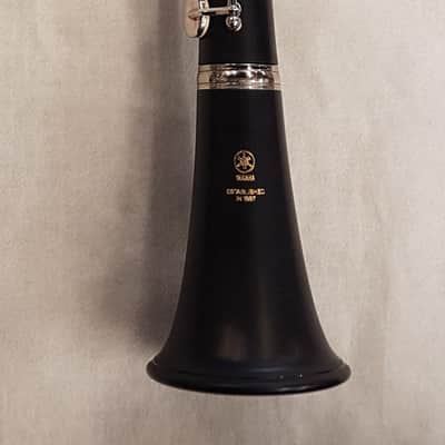 Pre-Owned Yamaha YCL-255 Clarinet Outfit image 2