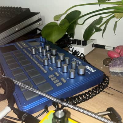 Korg Electribe 2 2010s - Blue image 2