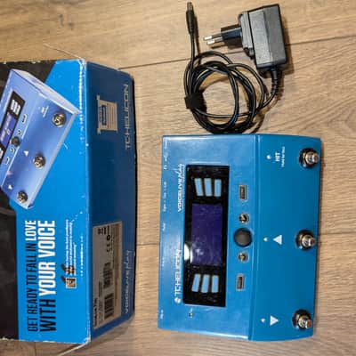 TC Helicon VoiceLive Play 2012 - 2021 Blue image 2