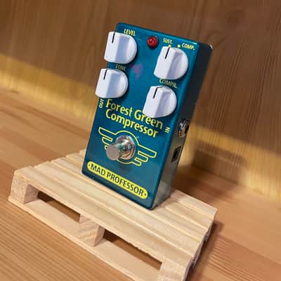 Mad Professor Forest Green Compressor - Factory - Green image 4