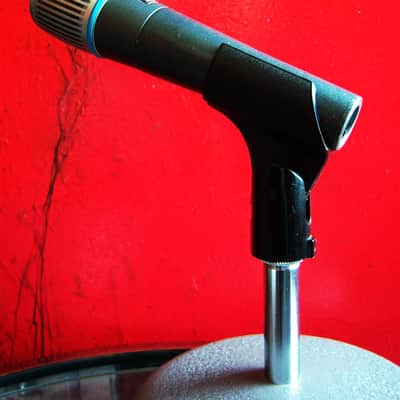 Vintage RARE 1980's Shure BETA 57 Supercardioid Dynamic Microphone Low Z w accessories SM57 Beta 57A 545 image 11