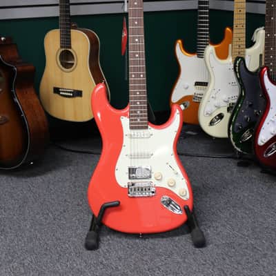 Tagima T-640 Electric Guitar - Red image 1