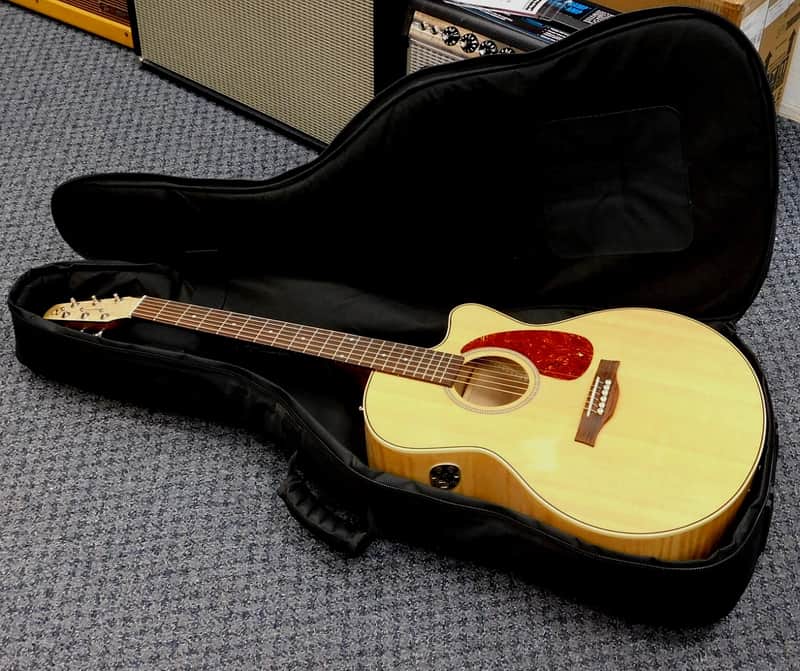 2003 Seagull Performer CW Mini-Jumbo Flame Maple Acoustic-Electric w/ Gig Bag! VERY NICE!!! image 1