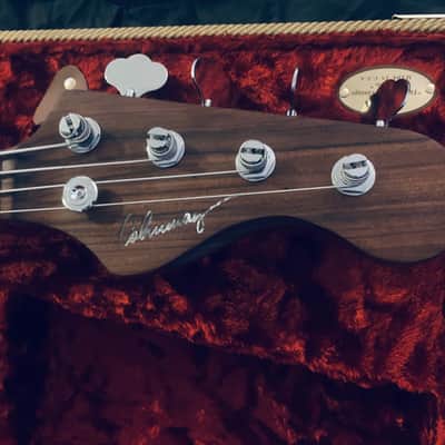 Cohnway All Rosewood JBass / Fender Deluxe Hard Case image 4