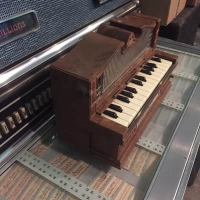 Emenee Electric pipe organ 50s/60s image 3
