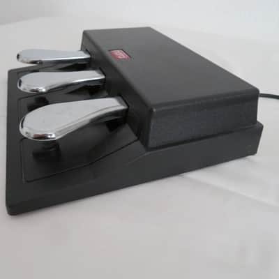 Nord Triple Pedal - TP1 - Black image 2