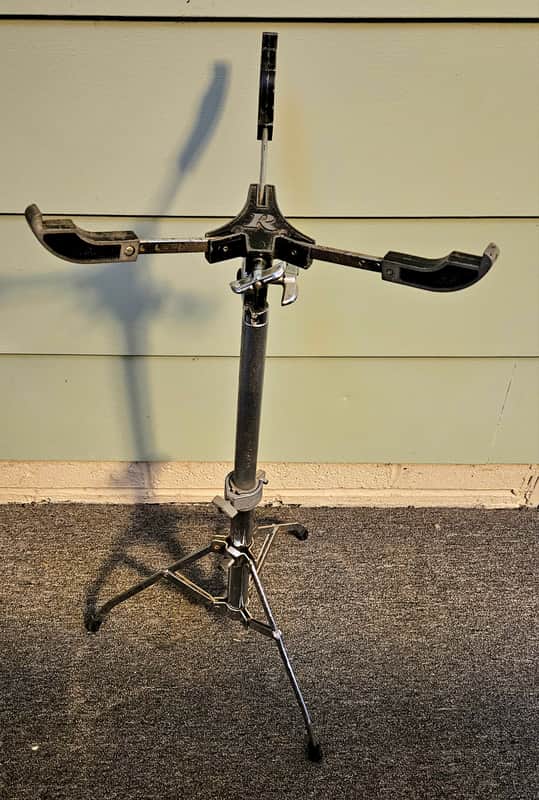 Rogers Big R Memriloc Snare Stand 1970s-1980s - Chrome image 1