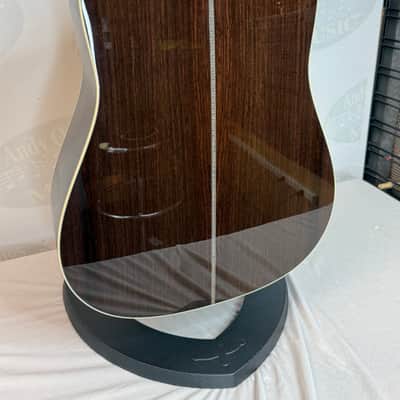Martin Standard Series HD-28E with Fishman Electronics - Natural image 3