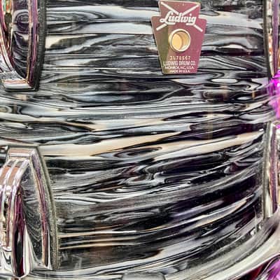 Ludwig Classic Maple - Vintage Black Oyster 26,13,14,16,18,14SD image 4