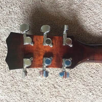 Alvarez 5055 Bluesman Acoustic, Sunburst hardshell case image 13