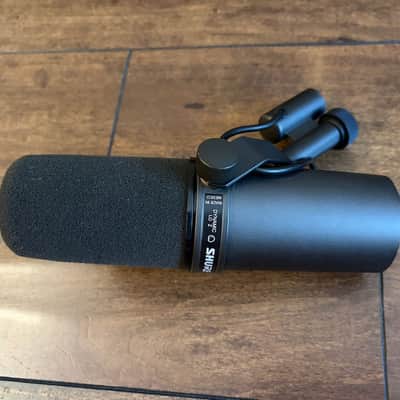 Shure SM7B Cardioid Dynamic Microphone SM 7B image 3