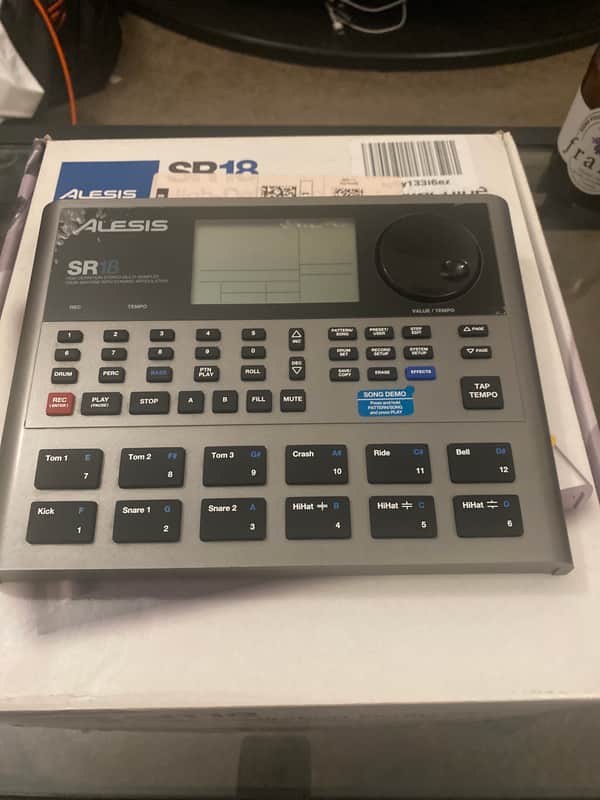 Alesis SR-18 2010s - Black image 1