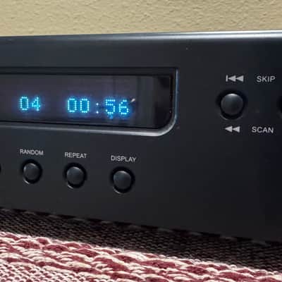 NAD C545BEE Compact Disc Player w/ Remote image 3