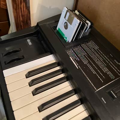 Ensoniq TS-12 Performance / Composition Synthesizer 1993 - 1996 - Black image 6