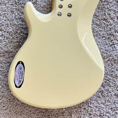 Schecter 2492-SHC CV-4 Ivory 4-String RH Electric Bass with Maple Fingerboard image 4