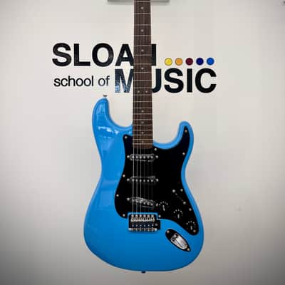 Squier Sonic Stratocaster - California Blue image 4