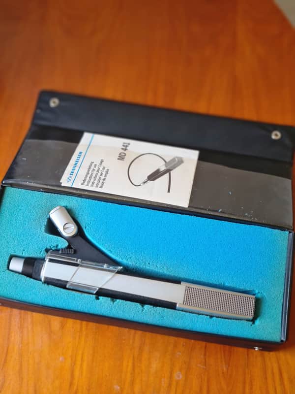 Sennheiser 🎤 Sennheiser MD 441-U Hand Microphone | 3-Pin XLR | Silver | With Original Storage Case | Legendary Dynamic Microphone image 1