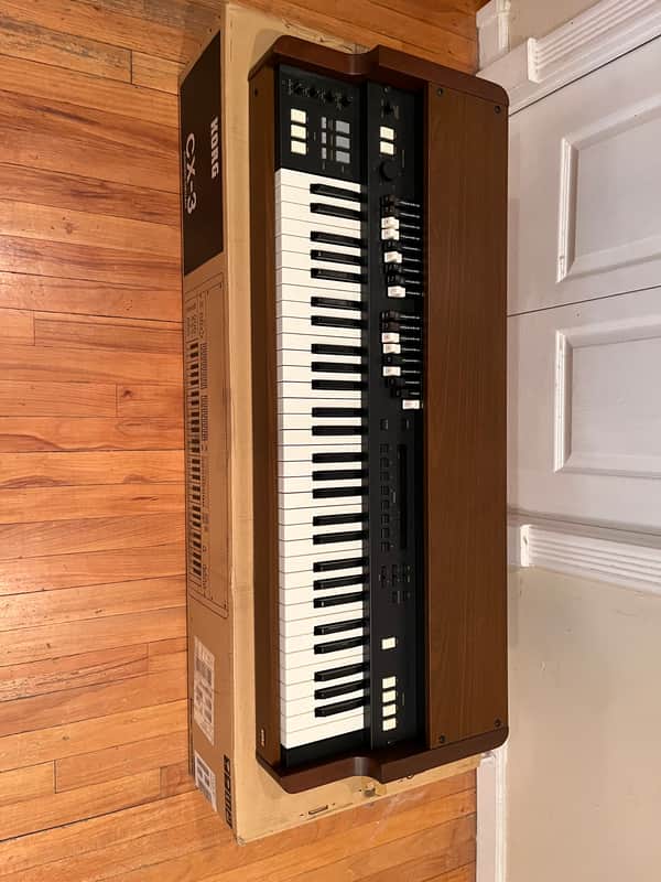 Korg Cx-3 2000’s version image 1