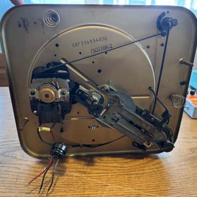 Capehart Colortone turntable and record changer image 5