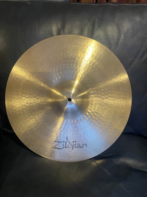 Zildjian 18” Medium Crash