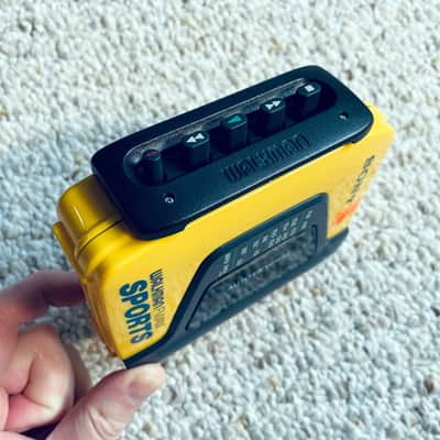 Sony WM-AF59 Walkman Cassette Player, EX Yellow, Working ! #2096 image 2