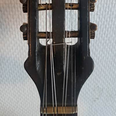 VOOTLANDSPERLE (VOGTL) Old "Boat" Mandolin 1920s image 19