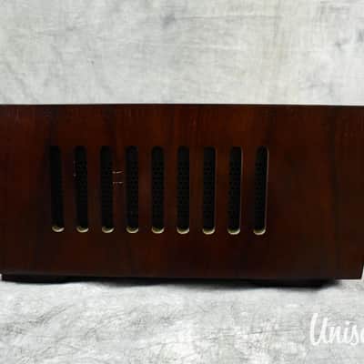 Accuphase E-303 Integrated Stereo Amplifier in Excellent Condition image 7