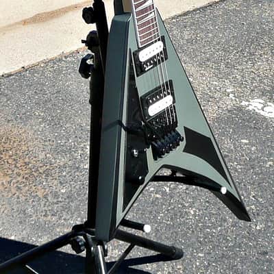 Jackson Rhoads JS32L Left Handed Electric Guitar in Original Box, Packaging, Hang Tags, Owners Manuals and Tremolo Tools - PV MUSIC Guitar Shop Inspected, Setup + Tested - Mint Condition image 7