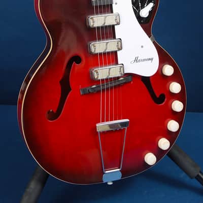 Harmony H59 Rocket / 1965 / Cupcakes From Heaven! image 1