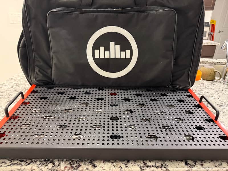 Temple Audio Design Duo 24 (24.5" x 12.5") Pedalboard w/Soft Case image 1