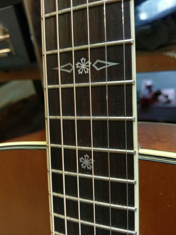 Yamaha LW-15 1995 Acoustic Dreadnought Solid Top | Reverb