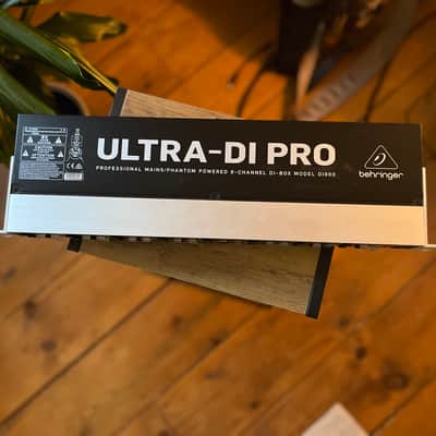 Behringer Ultra-DI Pro DI800 Phantom Powered 8-Channel Direct Box 2010s - Black / Silver image 2