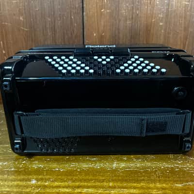 Roland FR-1xb Button-type V-Accordion Black w/ gig bag image 5