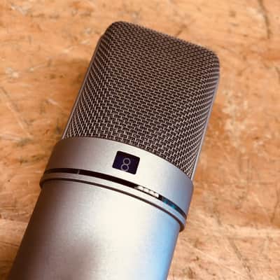 Neumann U 87 Ai Multi-Pattern Condenser Microphone w/Case & Shockmount image 4