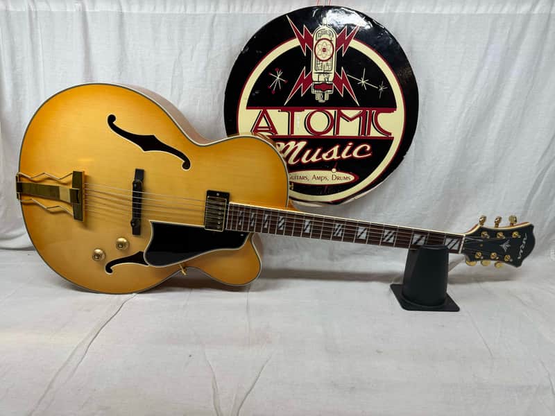Aria Pro II FA71 FA-71 Archtop Hollowbody Singlecut Guitar - MIK