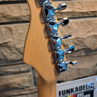Fernandes Strat style image 12