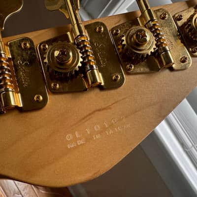 LEFT HANDED YAMAHA BB1600 BASS GUITAR image 19