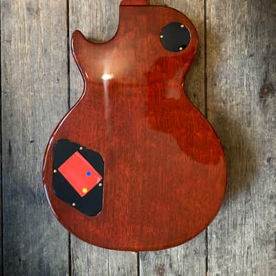 1997 Gibson Les Paul Ultima Heritage Cherry Sunburst with hard shell case image 3