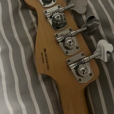 Fender Mark Hoppus Artist Series Signature Jazz Bass 2011 - 2014 - White Blonde Transparent image 6