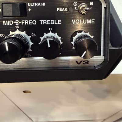 Ampeg Venture V3 300-Watt Bass Amp Head 2023 Customer Returned Product, Original packaging! image 7