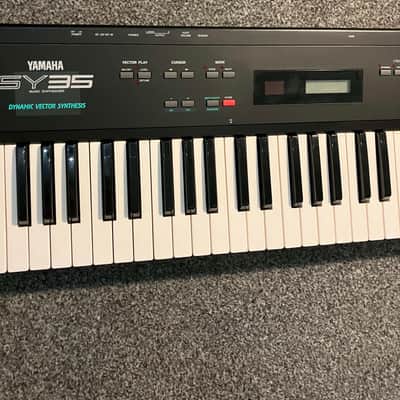Yamaha SY35 Dynamic Vector Synthesizer 1980s, Digital Polyphonic Multitimbral image 3